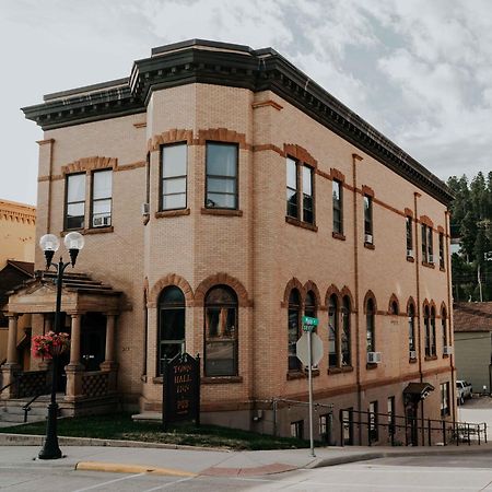 Town Hall Inn Lead 외부 사진
